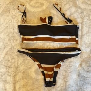 Same swimwear striped bikini